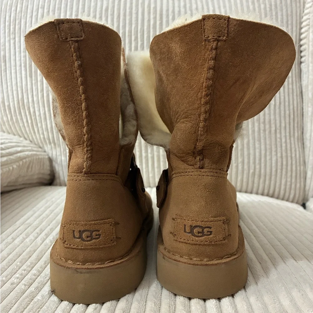 UGG Syden Winter Boots, Chestnut Suede, Women's Size 6.5 - Picture 2 of 6